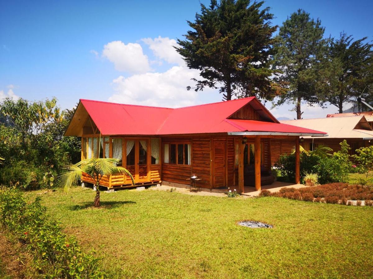 Hassinger Ranch Cabanas Oxapampa Bagian luar foto