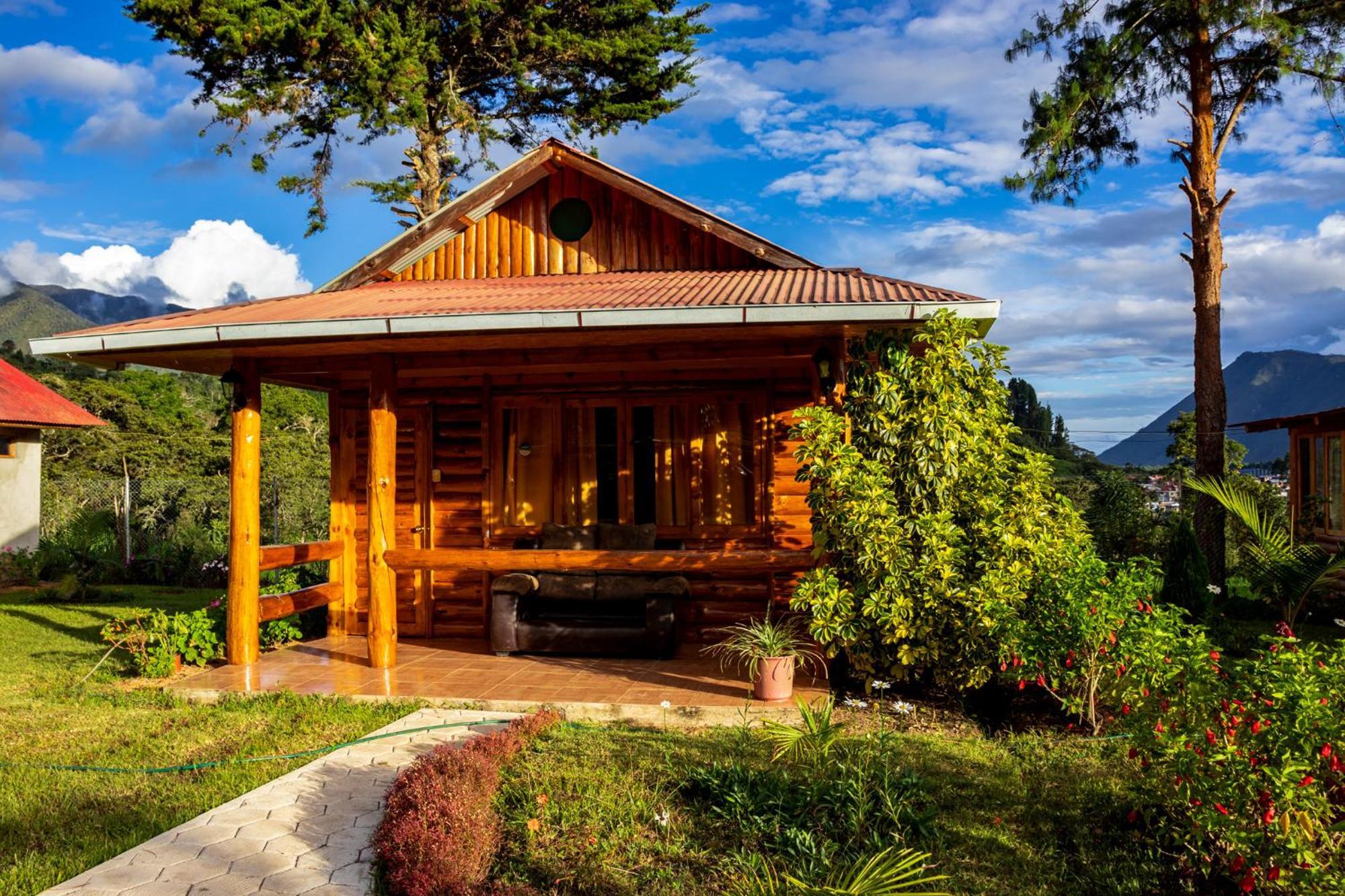 Hassinger Ranch Cabanas Oxapampa Bagian luar foto
